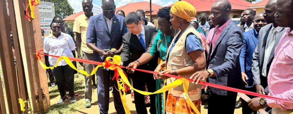 Commissioning of Palabek Kal Health Centre IV on Saturday 05 October by Hon. Onek Hillary Obaloker, the Minister of Relief, Disaster Preparedness, and Refugees - OPM. In Attendance were: Tomotaka Yoshimura - Deputy Ambassador at the Embassy of Japan; Hon. Acora Nancy Odonga - Woman Member of Parliament, Lamwo District; Dr. Oyoo Charles Akiya - Commissioner for Non-Communicable Diseases, Ministry of Health; Juliana Lunguzi - UNFPA Representative; Mr. Komakech William – Resident District Commissioner, Lamwo District; Mr. Obong Thompson – CAO, Lamwo District; and Hon. Odongmadiki David – District Vice Chairperson, Lamwo District.